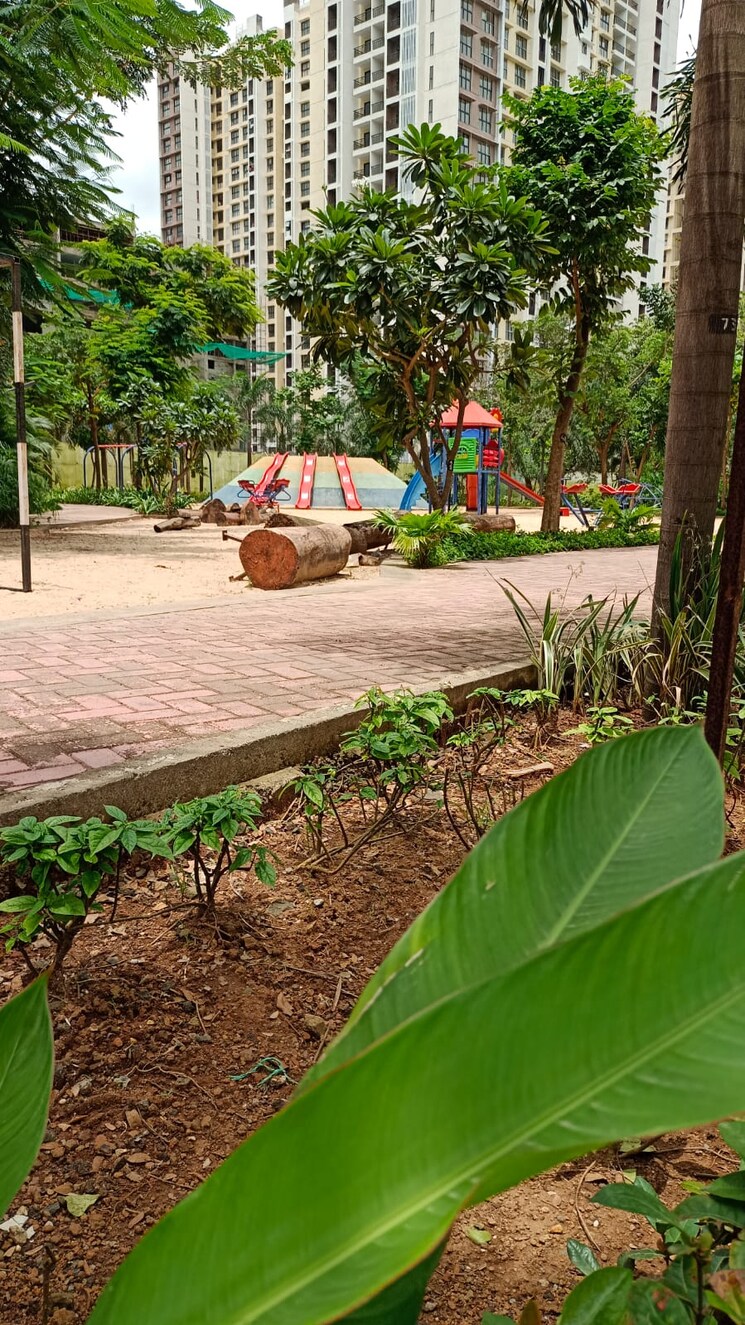 Balcony, runwal-gardens-phase-i 1 Bedroom 442 Sq.Ft. Apartment In Dombivli East Thane 8585612