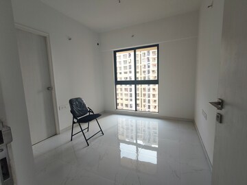 Room in 3 BHK Apartment at Runwal Gardens Phase I, Dombivli East – for Rent