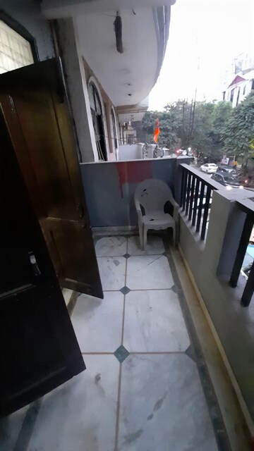 Balcony in 3 BHK Builder Floor at Ansal Sushant Lok I, Sector 43 – for Rent