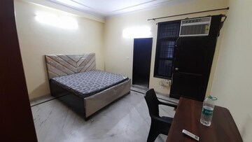 Master Bedroom in 3 BHK Builder Floor at Ansal Sushant Lok I, Sector 43 – for Rent