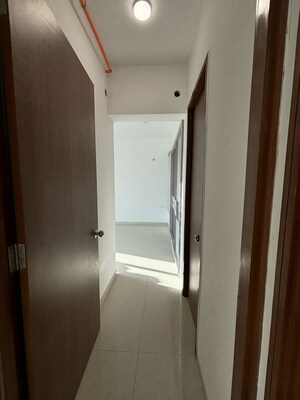  2 BHK Apartment at Kalpataru Immensa, Kolshet Road – for Sale