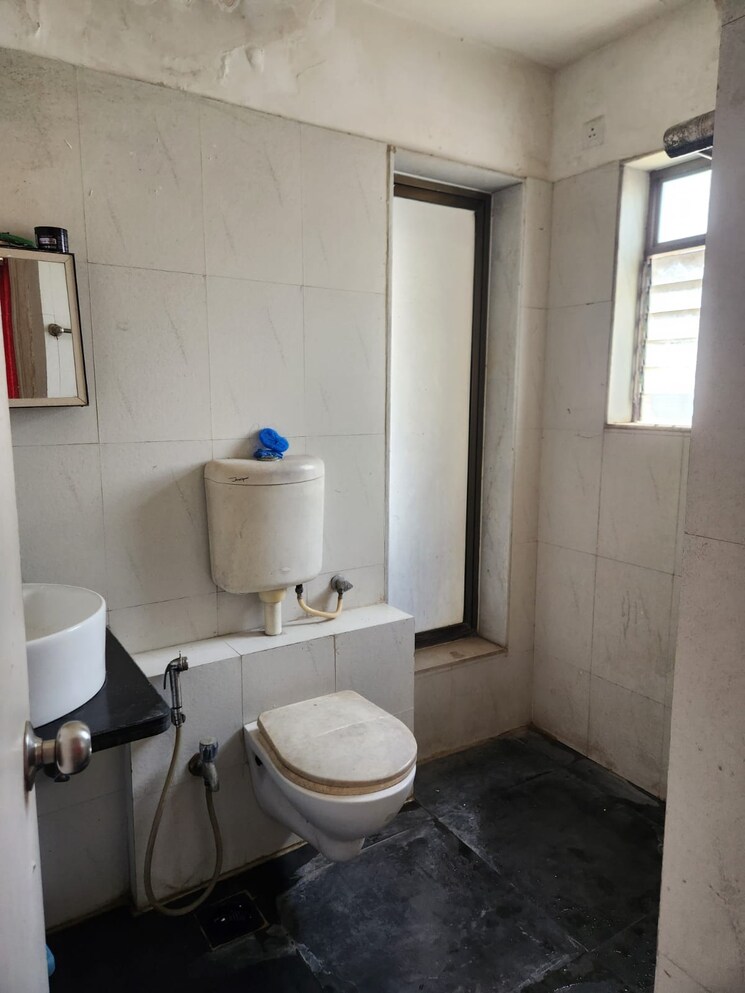 Bathroom, tata-avaha 2 Bedroom 851 Sq.Ft. Apartment In Ranjnoli Thane 8585673
