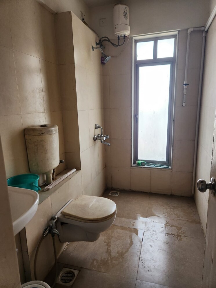 Bathroom, tata-avaha 2 Bedroom 851 Sq.Ft. Apartment In Ranjnoli Thane 8585673