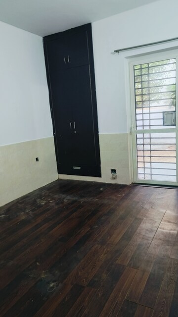 Room in 3 BHK Builder Floor at BPTP Elite Floors, Sector 83 – for Rent