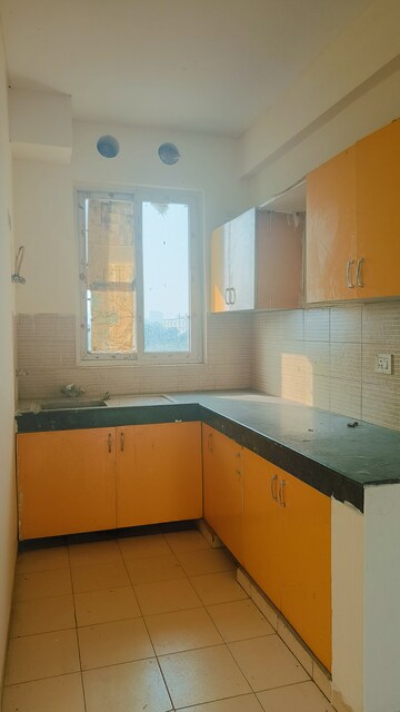 Kitchen in 3 BHK Builder Floor at Bptp Park Floors I, Sector 77 – for Rent