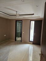 3 BHK 220 Sq.Yd. Builder Floor in Hauz Khas