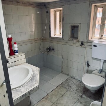Bathroom in 2 BHK Apartment at La Chapelle Apartment, Evershine Nagar – for Rent