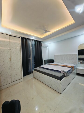 Bedroom in 2 BHK Builder Floor at Ansal Sushant Lok I, Sector 43 – for Rent