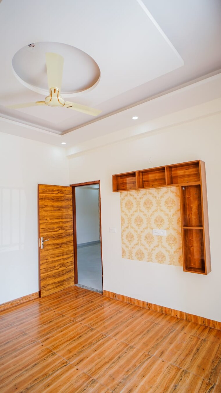 Bedroom, aerocity 3.5 Bedroom 135 Sq.Yd. Builder Floor In Aerocity Mohali 8585778