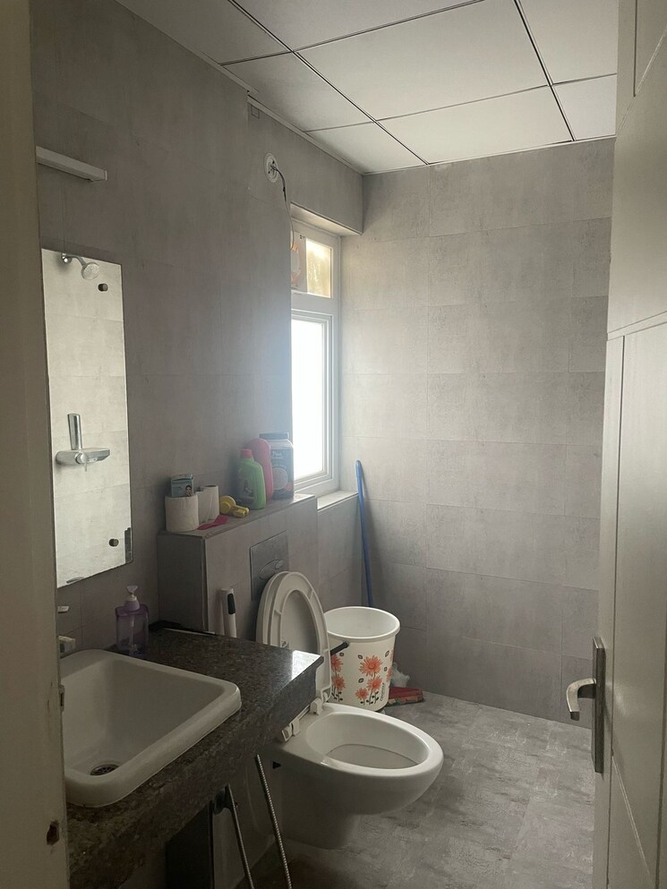 Bathroom, mapsko-mount-ville 3 Bedroom 1620 Sq.Ft. Apartment In Sector 79 Gurgaon 8518260