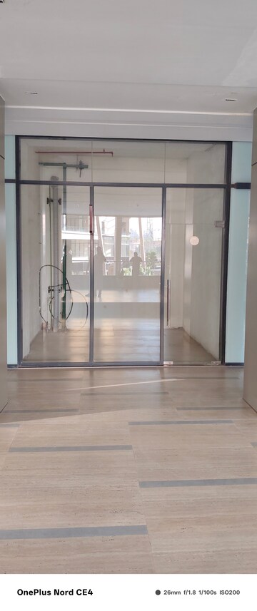Room in 3.5 BHK Builder Floor at Smart World Gems, Sector 89 – for Rent