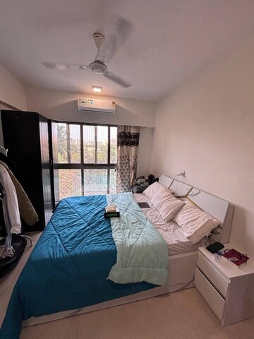 Bedroom in 2 BHK Apartment at Platinum Prive, Andheri West – for Rent