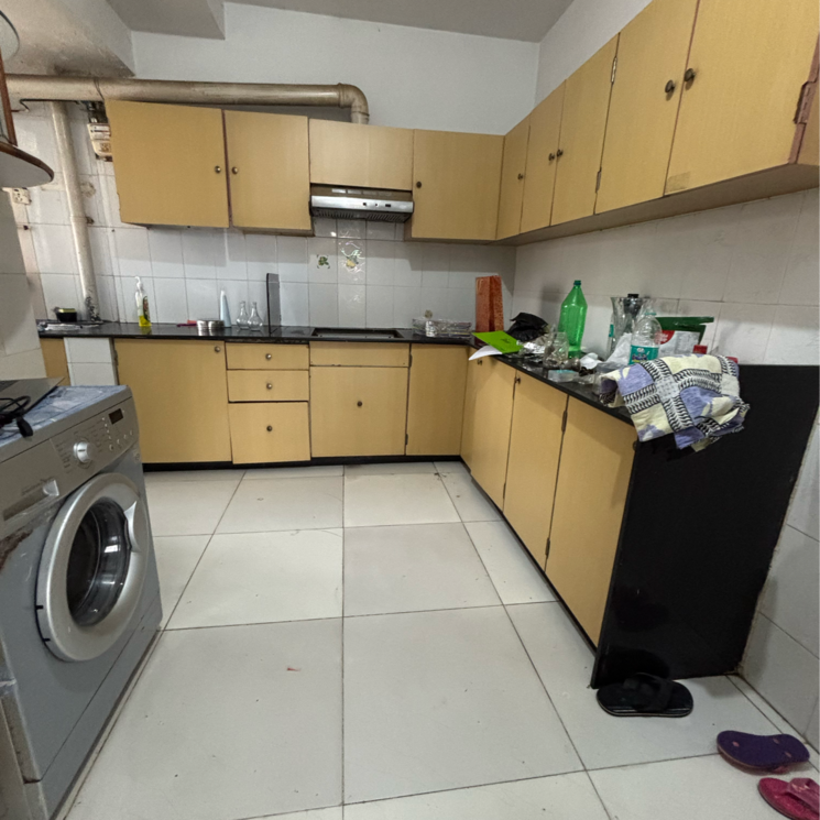 Team Area, halley-tower 3 Bedroom 1330 Sq.Ft. Apartment In Janupada Mumbai 8534206