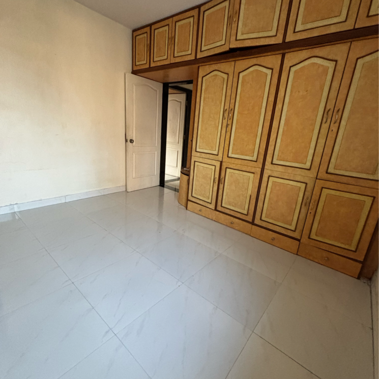 Room, halley-tower 3 Bedroom 1330 Sq.Ft. Apartment In Janupada Mumbai 8534206