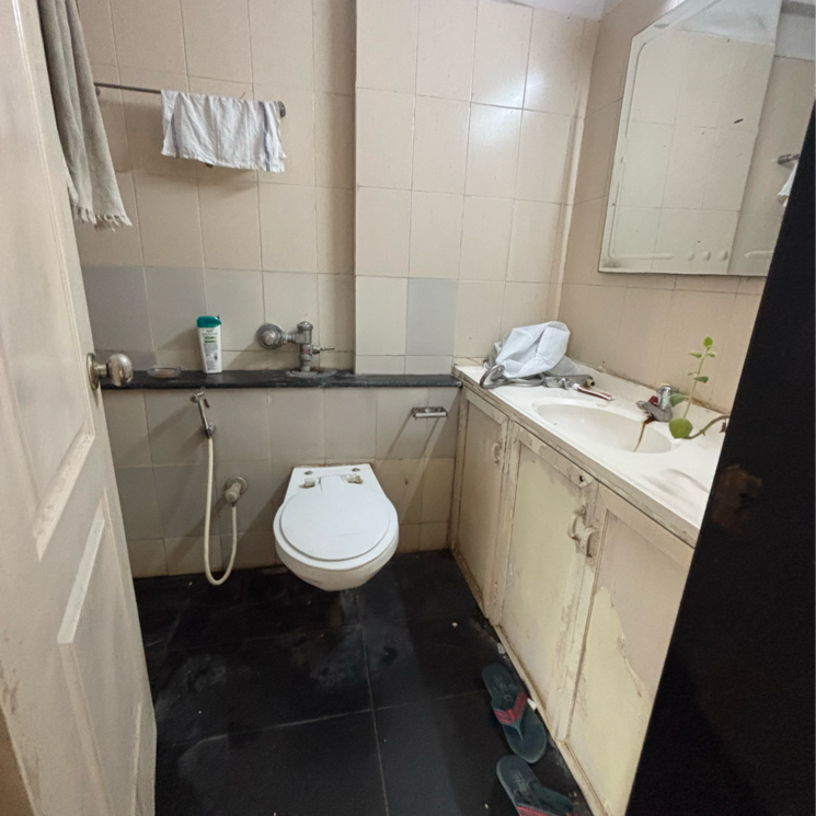 Team Area, halley-tower 3 Bedroom 1330 Sq.Ft. Apartment In Janupada Mumbai 8534206