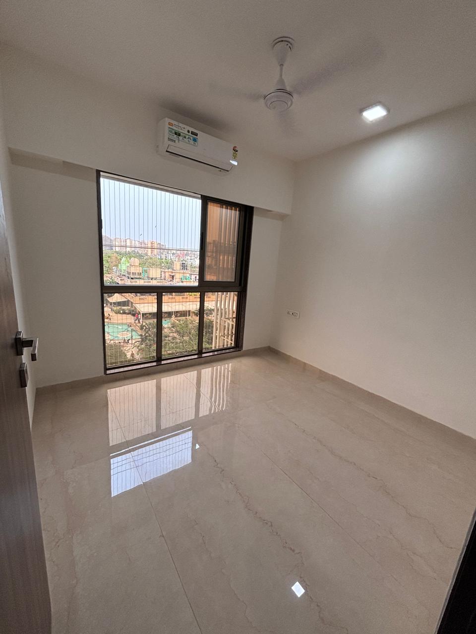 2 BHK Apartment For Rent in Platinum Prive