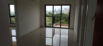 Room in 1.5 BHK Apartment at Amanora Gold Towers, Hadapsar – for Rent