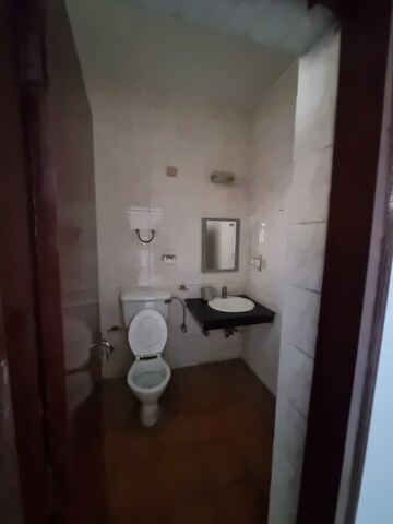 Bathroom in 2 BHK Builder Floor at Sector 57 – for Rent
