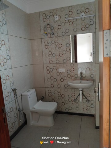 Bathroom in 2 BHK Builder Floor at Sector 46 – for Rent