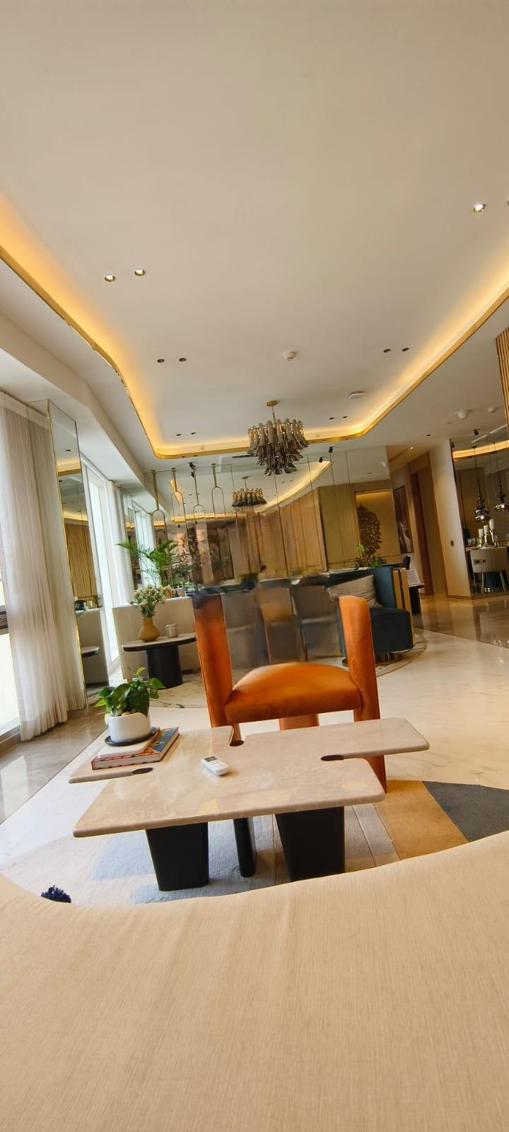 4 BHK + Servant Room Apartment For Sale in Lodha Sea Face