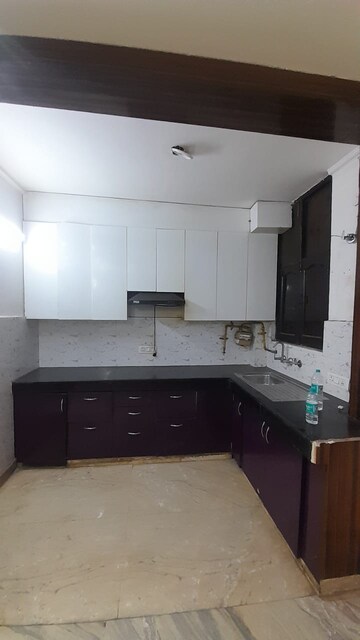 Kitchen in 3 BHK Builder Floor at Indrapuram – for Sale