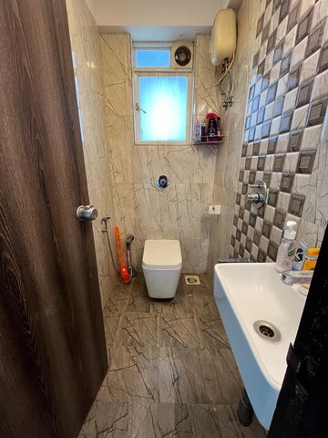 Bathroom in 2.5 BHK Apartment at DLH Orchid, Andheri West – for Rent