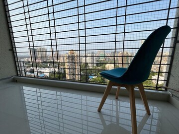 Balcony in 2.5 BHK Apartment at DLH Orchid, Andheri West – for Rent