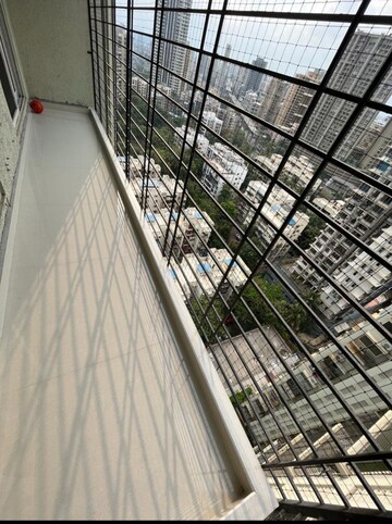Balcony in 2.5 BHK Apartment at DLH Orchid, Andheri West – for Rent