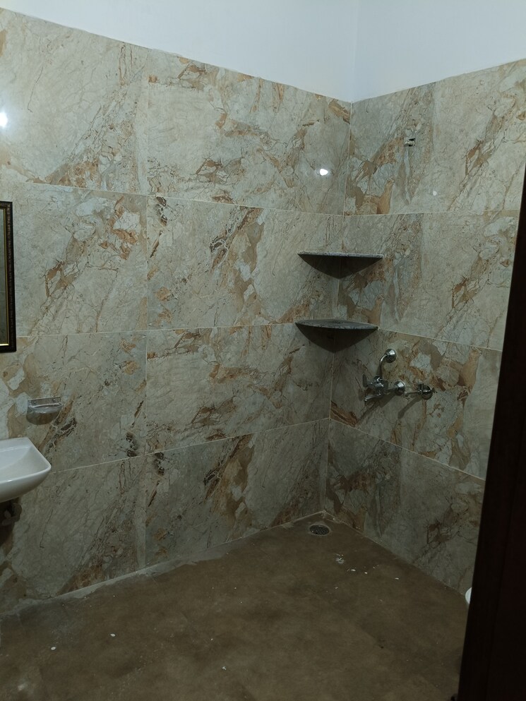 Bathroom, dhakoli 2 Bedroom 1250 Sq.Ft. Builder Floor In Dhakoli Zirakpur 8585936