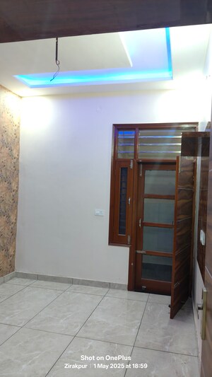 Room in 2.5 BHK Independent House at Baltana – for Sale