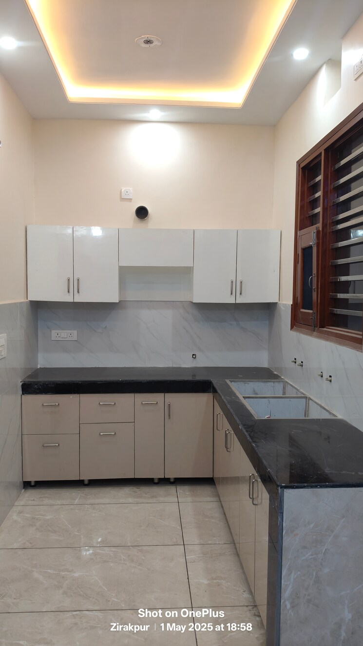 Kitchen, baltana 2.5 Bedroom 93 Sq.Yd. Independent House In Baltana Zirakpur 8585948