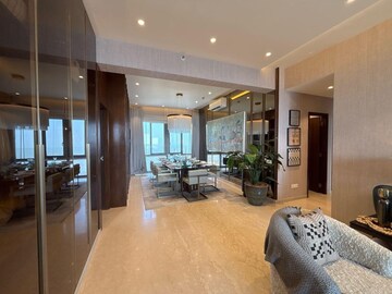Living Room in 5 BHK Apartment at Piramal Aranya, Byculla – for Sale