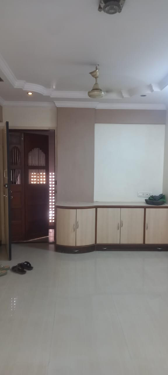 1 BHK + Extra Room Apartment For Rent in Runwal Nagar CHS