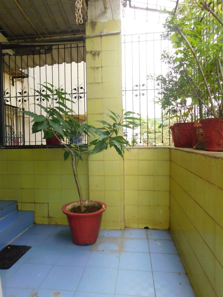 Balcony, ev-crystal 3 Bedroom 1250 Sq.Ft. Apartment In Kopar Khairane Navi Mumbai 8585976