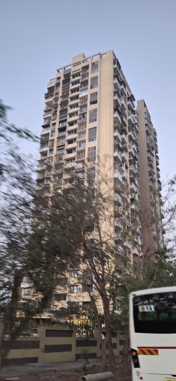 2 BHK Apartment For Rent in Vipul Mahavir Sapphire, Ghansoli