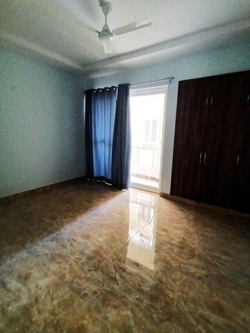 Furnished Amenities in 2 BHK Apartment at MI Rustle Court, Gomti Nagar – for Sale