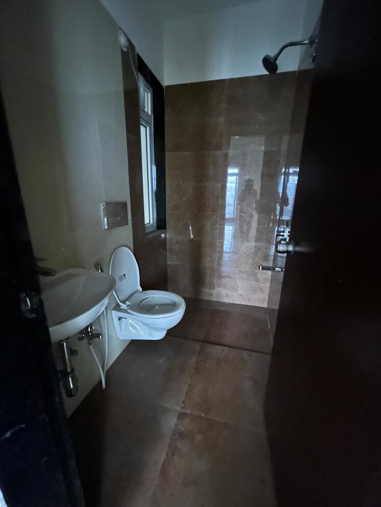 Bathroom, geecee-aspira-206 1 Bedroom 475 Sq.Ft. Apartment In New Panvel Navi Mumbai 8586055