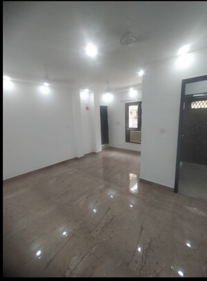 Room in 3 BHK Builder Floor at East Patel Nagar – for Sale