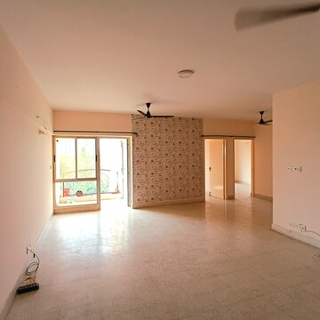 2 BHK Apartment For Rent in Unitech Heritage Estate, Yelahanka