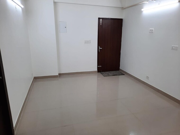 Room, vvip-addresses 3 Bedroom 826 Sq.Ft. Apartment In Raj Nagar Extension Ghaziabad 8586097