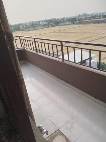 Balcony in 2 BHK Builder Floor at Sector 33 – for Rent