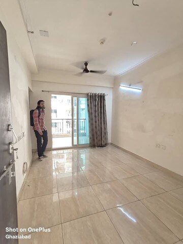 1 BHK Apartment For Rent in Gaur City 2 - 14th Avenue, Sector 16c Greater Noida