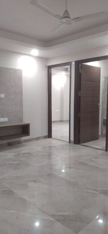 2 BHK Apartment For Rent in Jawahar Nagar CHS, Sector 12