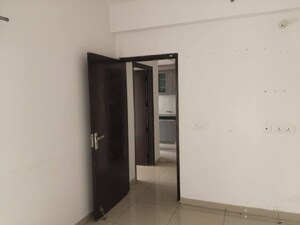 Room in 2 BHK Apartment at Gulshan Bellina, Sector 16 Greater Noida – for Sale