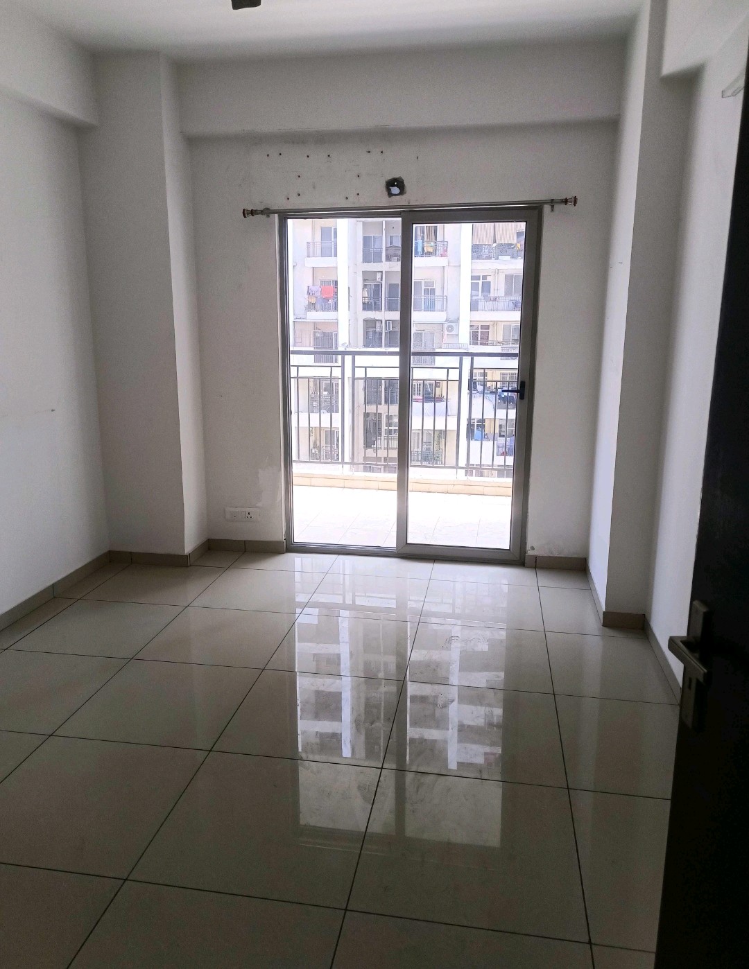 3 BHK + Study Room 791 Sq.Ft. Apartment in Gulshan Bellina