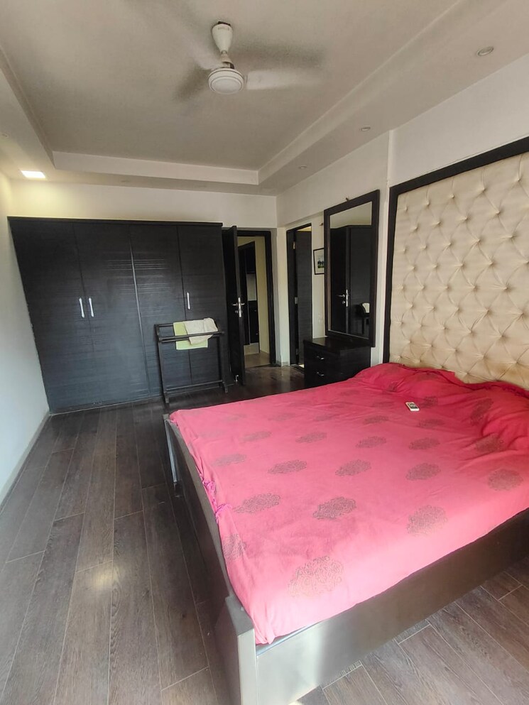 Kitchen, juhu-pearl 3 Bedroom 1500 Sq.Ft. Apartment In Juhu Mumbai 8586269