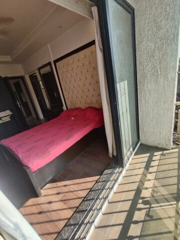 Bedroom in 3 BHK Apartment at Juhu Pearl, Juhu – for Rent