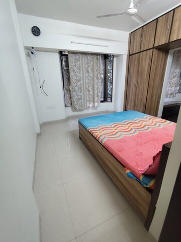 Bedroom in 2 BHK Apartment at Mota Mahal Apartment, Andheri West – for Rent