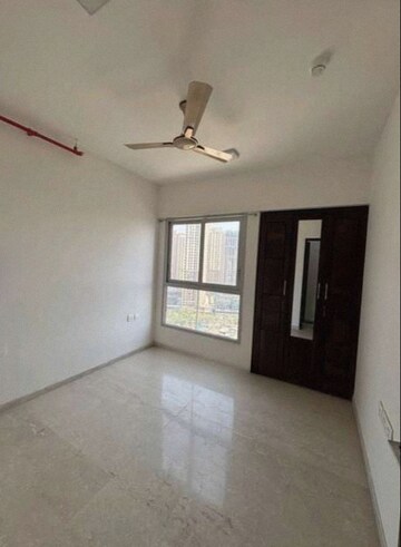 Room in 2 BHK Apartment at Runwal Eirene, Balkum Pada – for Rent