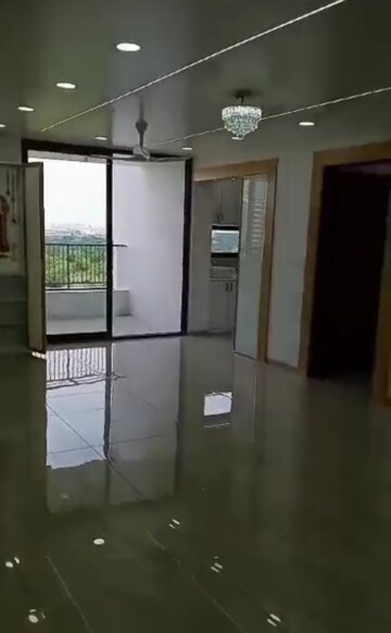 Room in 2 BHK Apartment at Incor One City, Kukatpally – for Rent